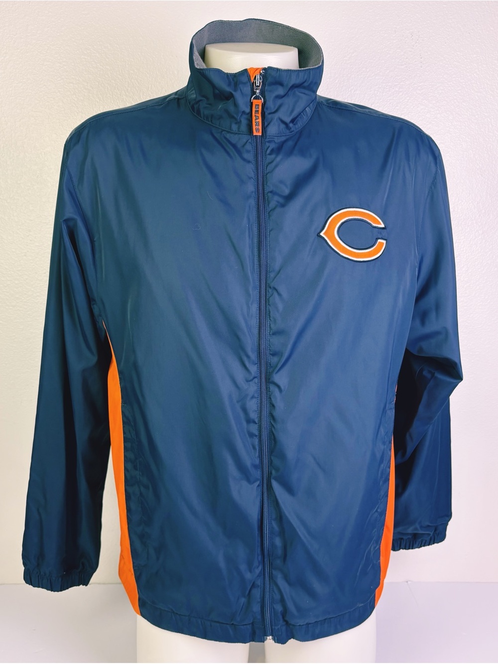 Chicago Bears NFL Men’s Large Lined Windbreaker Jacket Navy Orange Full Zip.